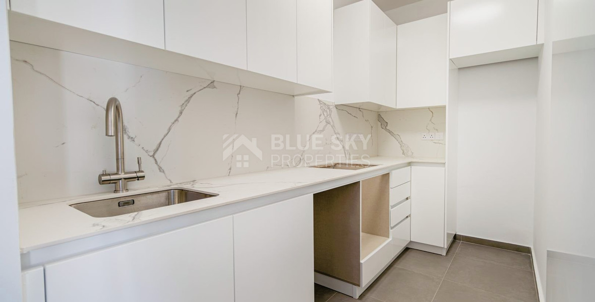 Elegant Mediterranean two bedroom apartment close to Beaches and Amenities for sale