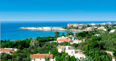 Elegant Mediterranean two bedroom apartment close to Beaches and Amenities for sale