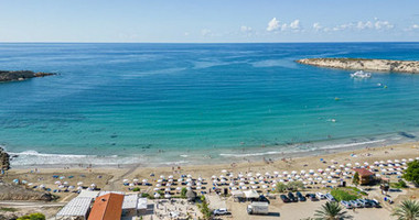 Elegant Mediterranean two bedroom apartment close to Beaches and Amenities for sale