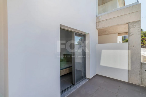 Elegant Mediterranean two bedroom apartment close to Beaches and Amenities for sale