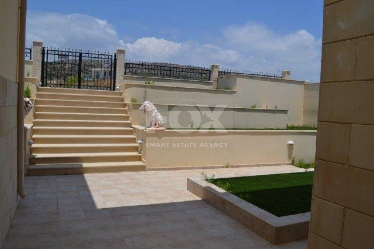 Luxury Six bedroom Villa with Sea views in Kefalogremmos, Limassol, Cyprus