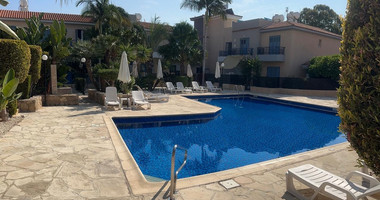 For sale : Investment Opportunity: Furnished 2-Bedroom Townhouse in Private Complex with Pool