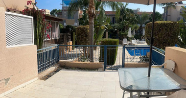 For sale : Investment Opportunity: Furnished 2-Bedroom Townhouse in Private Complex with Pool