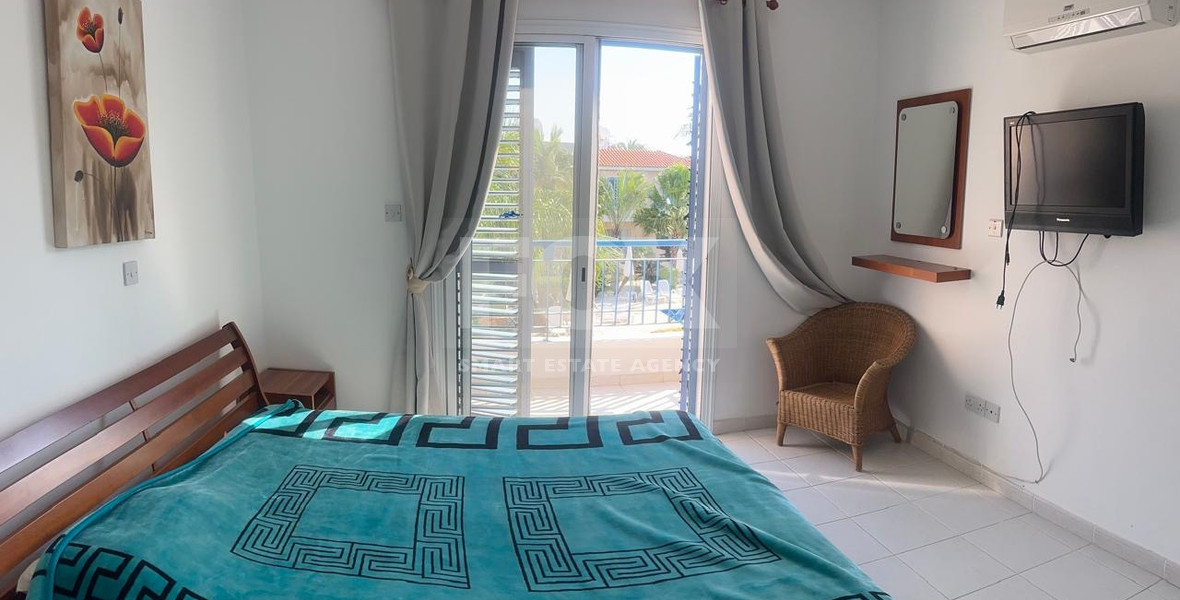 For sale : Investment Opportunity: Furnished 2-Bedroom Townhouse in Private Complex with Pool