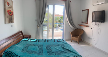 For sale : Investment Opportunity: Furnished 2-Bedroom Townhouse in Private Complex with Pool