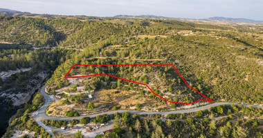Land of 10,703sqm for sale in Agios Therapon, Limassol