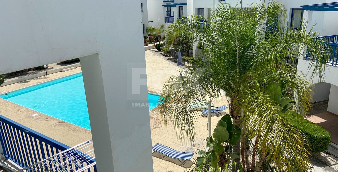 For sale,  two Bedroom Apartment in Universal, Paphos – Pool, Parking