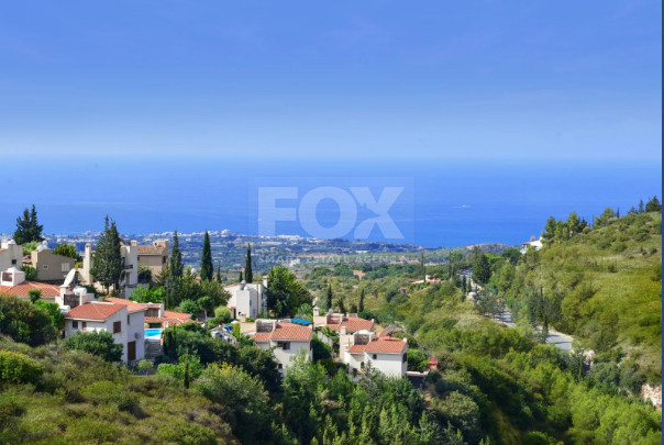 Luxury four bedroom Villa for Sale in Tala with Private Pool, Panoramic Views & Landscaped Gardens