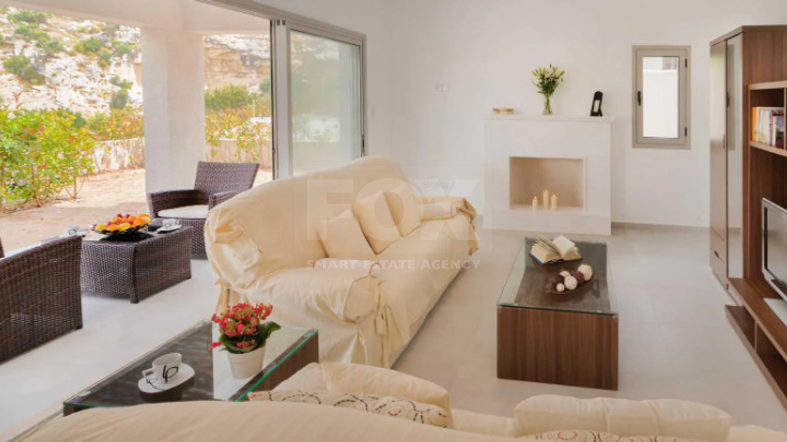 Luxury four bedroom Villa for Sale in Tala with Private Pool, Panoramic Views & Landscaped Gardens
