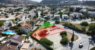 Prime Building Plot for Sale in Agios Tychonas – 947m² with Building Permit for Luxury 5-Bedroom Villa & Sea Views