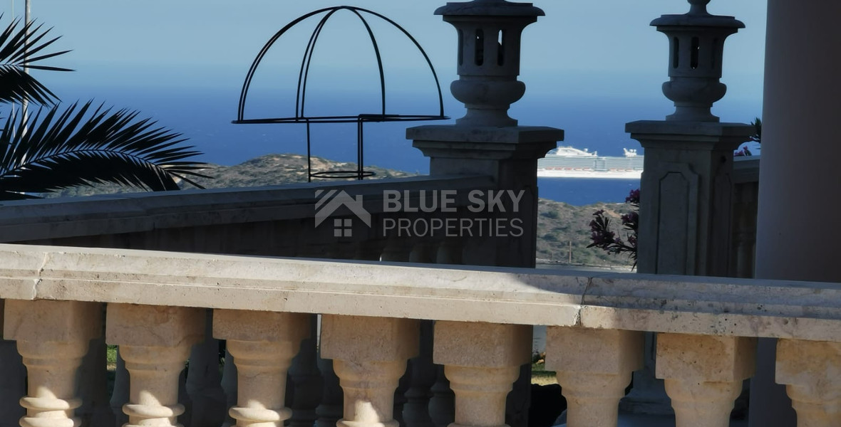 Spacious 5 Bedroom Villa  With Sea View for rent in Parekklisia, Limassol