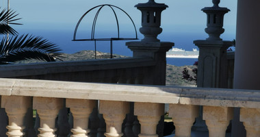 Spacious 5 Bedroom Villa  With Sea View for rent in Parekklisia, Limassol