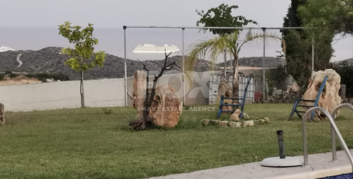 Spacious 5 Bedroom Villa  With Sea View for rent in Parekklisia, Limassol