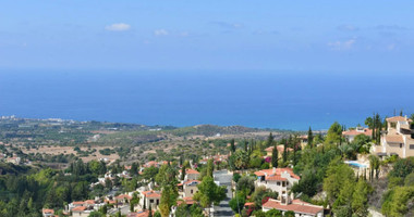 Charming four bedroom Villa in Kamares, Tala with Fireplace and Panoramic Views for sale