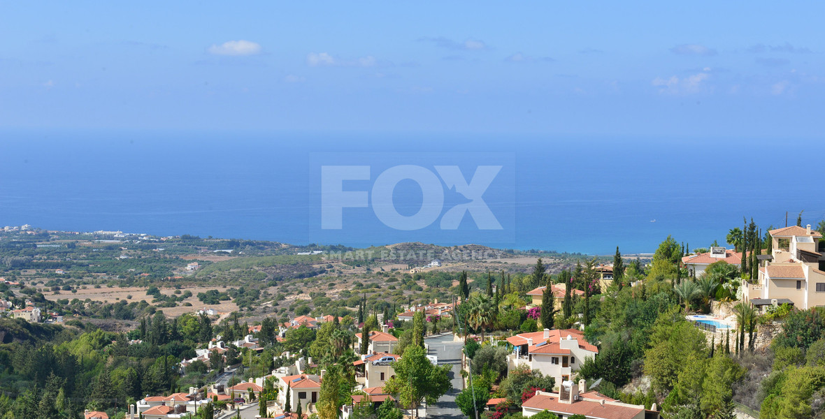 Charming four bedroom Villa in Kamares, Tala with Fireplace and Panoramic Views for sale