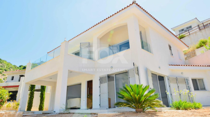 Charming four bedroom Villa in Kamares, Tala with Fireplace and Panoramic Views for sale