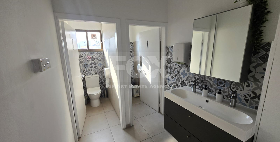 Full-Floor Office Units for Sale in Limassol City Centre – 320m², Prime Location, 7% ROI, Excellent Condition