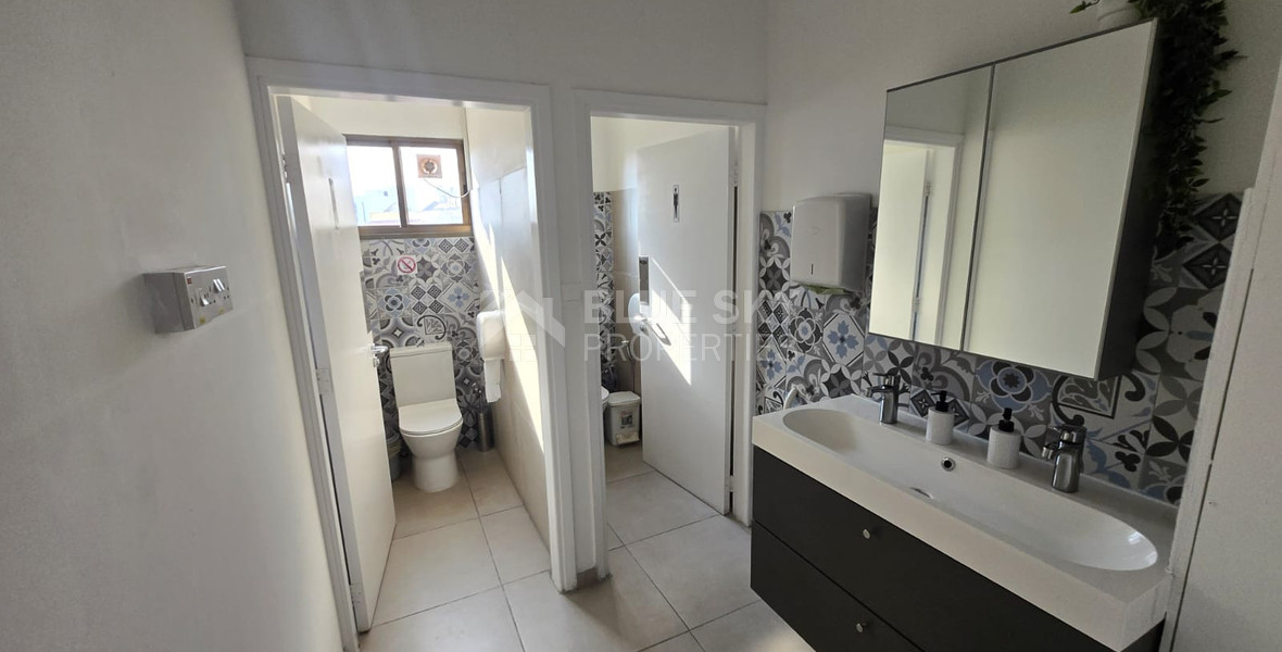 Full-Floor Office Units for Sale in Limassol City Centre – 320m², Prime Location, 7% ROI, Excellent Condition