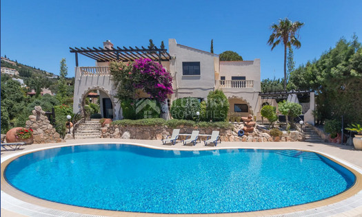 Experience elegant Mediterranean five bedroom living in Tala, Kamares, with exclusive freehold villas, sea views, private pools, and a vibrant lifestyle in scenic Paphos.