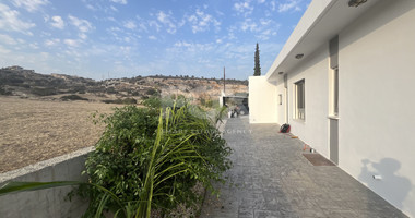For Rent Beautiful Modern House with Garden in Peaceful Parekklisia Area
