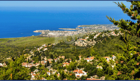 Spacious Four Bedroom Luxury Villa with Stunning Sea and Hill View in Tala , Paphos