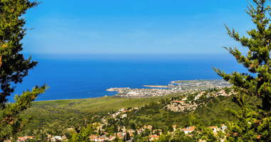 Spacious Four Bedroom Luxury Villa with Stunning Sea and Hill View in Tala , Paphos