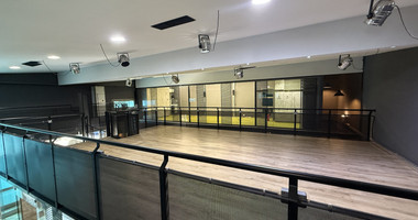 For Sale – Exceptional Industrial-Style Building in the Highly Sought-After Historical Centre