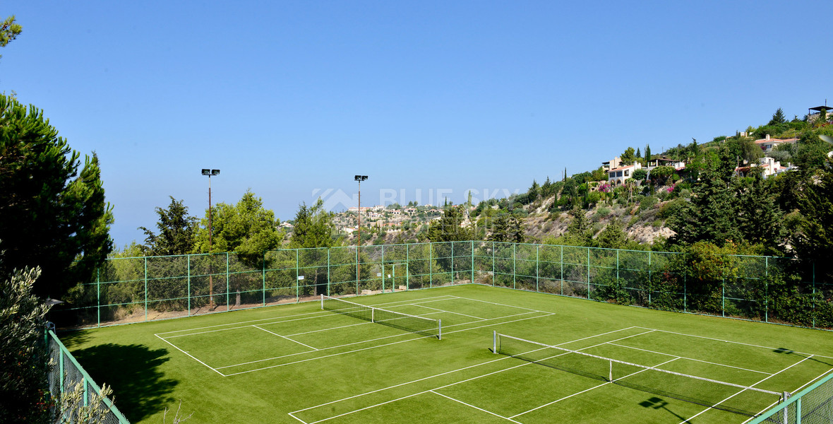 Luxury five bedroom Villas for Sale in Kamares, Tala – Private Mediterranean Living