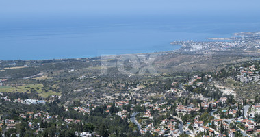 Luxury five bedroom Villas for Sale in Kamares, Tala – Private Mediterranean Living