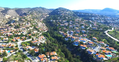 Luxury three bedroom Villa Living in Kamares, Tala | Panoramic Sea & Countryside Views for sale