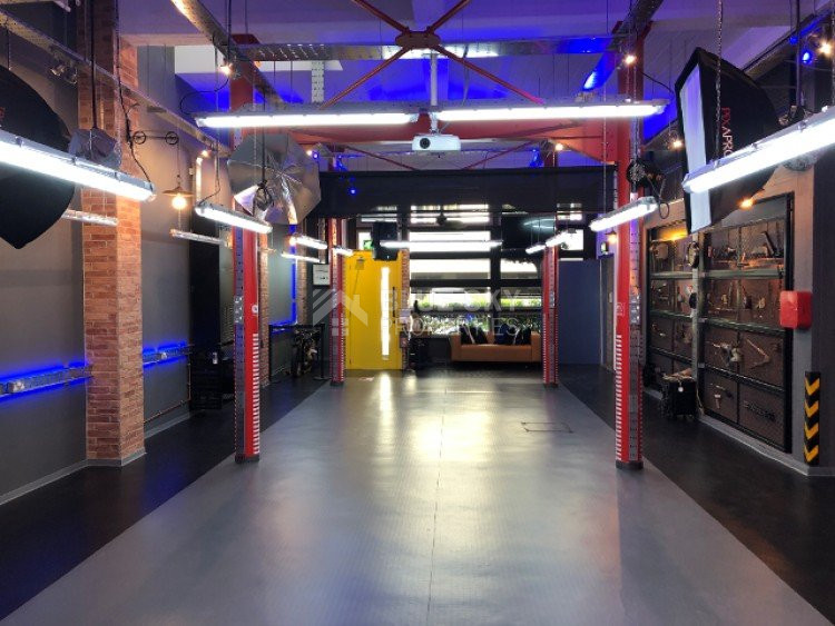 SALE :Exceptional Investment Opportunity in Historic Town – Fully Renovated Property with Large Plot