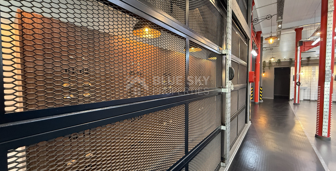 SALE :Exceptional Investment Opportunity in Historic Town – Fully Renovated Building on two floors.