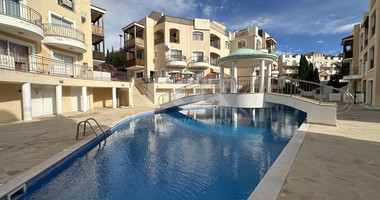 Two -Bed Apartment in Gated Complex with Pools & Roof Terrace | Universal Paphos