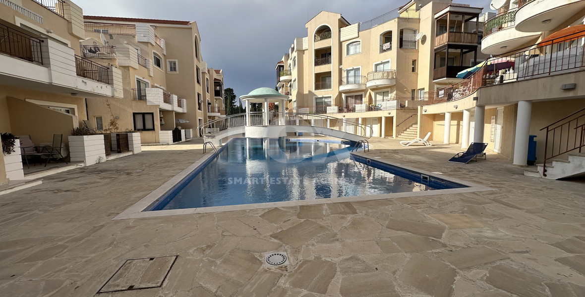 Two -Bed Apartment in Gated Complex with Pools & Roof Terrace | Universal Paphos