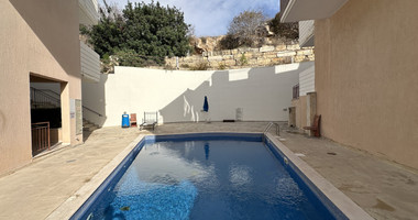Two -Bed Apartment in Gated Complex with Pools & Roof Terrace | Universal Paphos