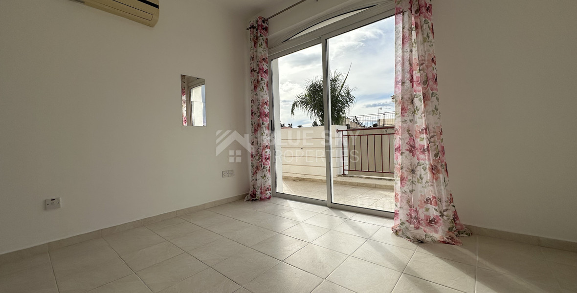 Two -Bed Apartment in Gated Complex with Pools & Roof Terrace | Universal Paphos