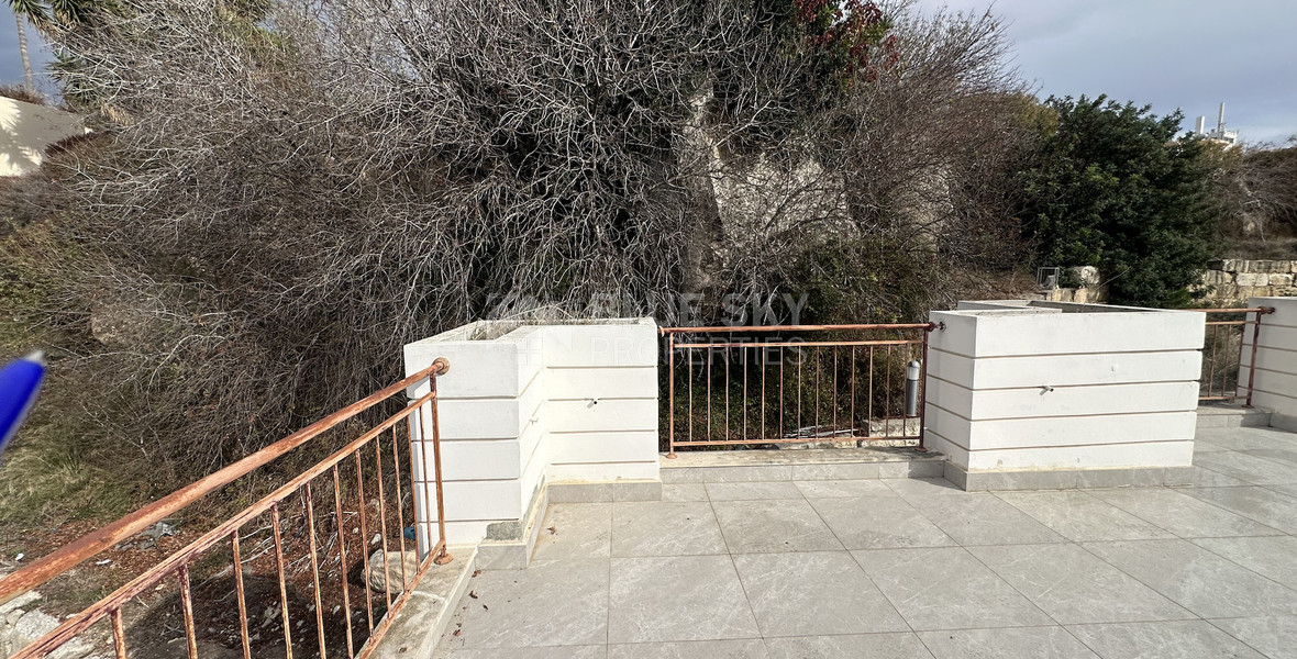 For sale , two Bed Apartment in Gated Complex with Pools & Roof Terrace | Universal Paphos