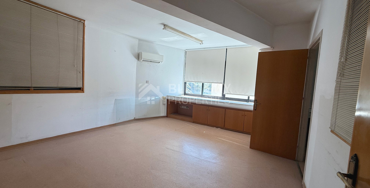 Commercial Building for Sale in Pafos Center