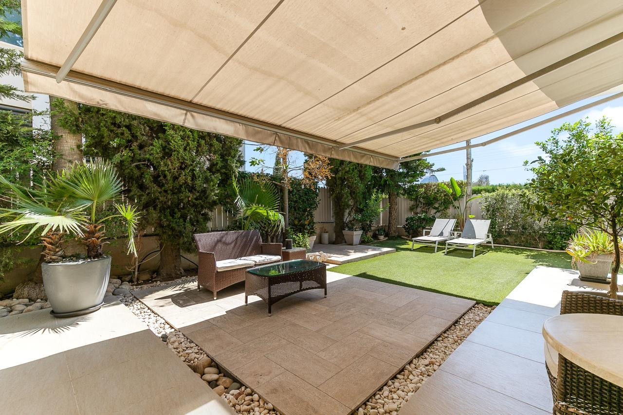 Appartement 4 chambres 260 m² Germasogeia, Chypre