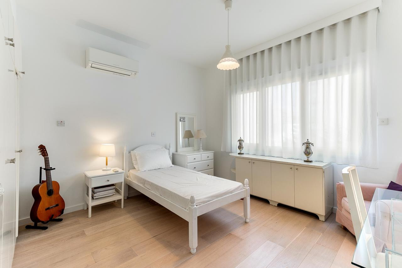 Appartement 4 chambres 260 m² Germasogeia, Chypre