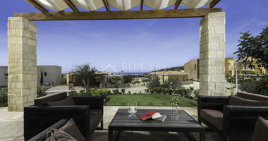 Stylish Coastal Living with Tennis Court, Clubhouse & Pools in Paphos
