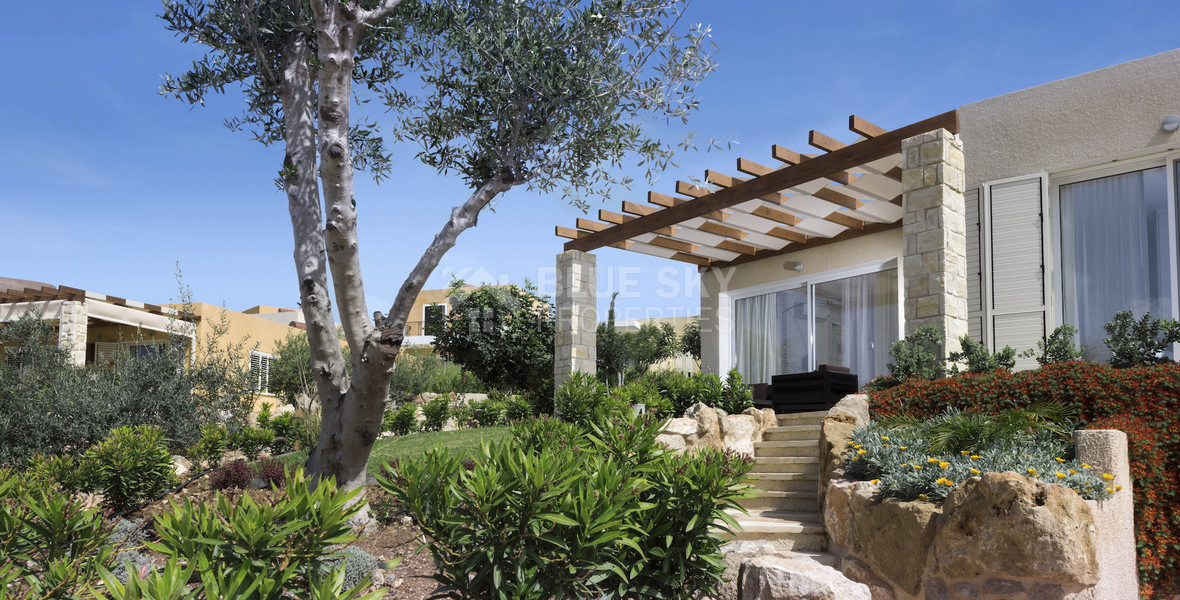 Experience the perfect blend of luxury, comfort, and Mediterranean charm — your ideal  two bedroom apartment for sale in Chloraka, Paphos awaits.