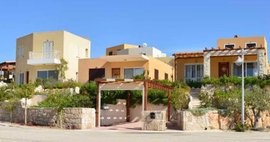 Two Bedroom Hilltop Home in Chloraka | Gated Community with Pools, Tennis & Mediterranean Design Near Paphos Coast