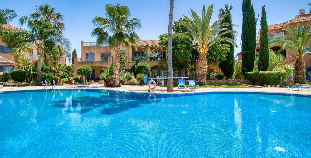 For rent Two-Bedroom Penthouse with Roof Garden & Sea View in Mandria, Paphos