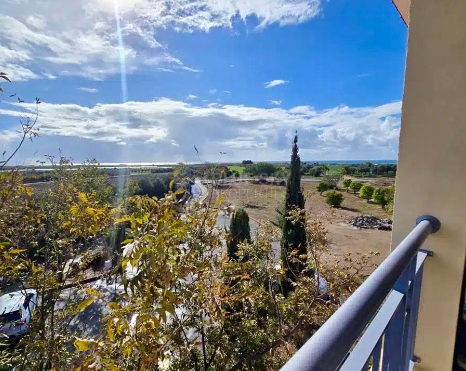 For rent Two-Bedroom Penthouse with Roof Garden & Sea View in Mandria, Paphos