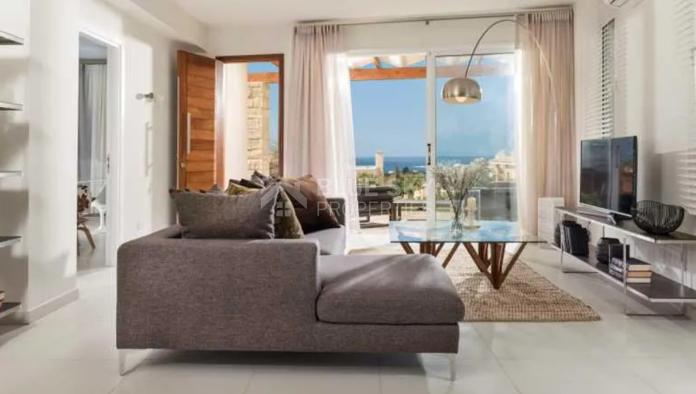 Luxury one Bedroom + Study Apartment Near the Coast | Modern Hilltop Community with Gardens & Pools