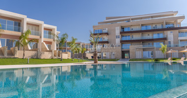 Luxury one Bedroom + Study Apartment Near the Coast | Modern Hilltop Community with Gardens & Pools