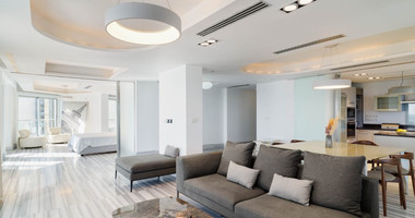 RENT: ON THE BEACH FULLY FURNISHED LUXURY APARTMENT WITH GATED ENTRY AND UNDERGROUND PARKING