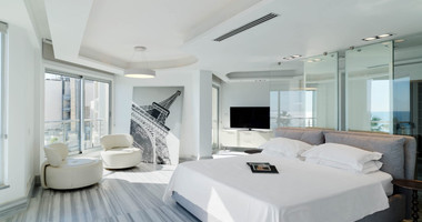 RENT: ON THE BEACH FULLY FURNISHED LUXURY APARTMENT WITH GATED ENTRY AND UNDERGROUND PARKING