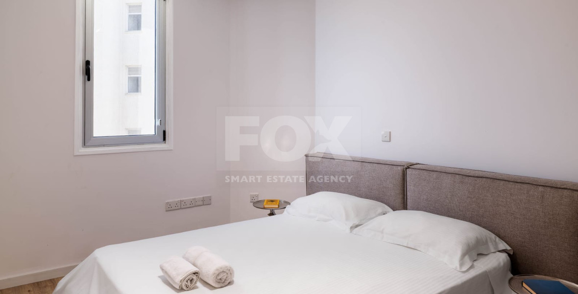 RENT: ON THE BEACH FULLY FURNISHED LUXURY APARTMENT WITH GATED ENTRY AND UNDERGROUND PARKING